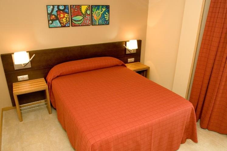 Apartamentos Turisticos Noray Argonos Bagian luar foto